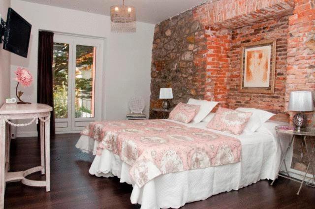 Hostal Jardin Secreto Santander Eksteriør bilde